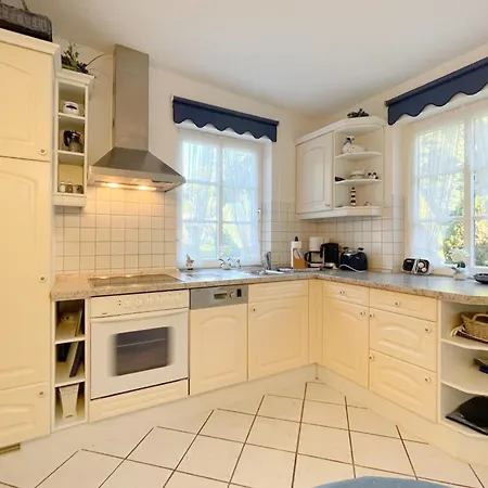 Blau-weiss Goethestrasse 1 1 Daire