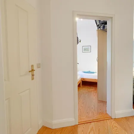 Blau-weiss Goethestrasse 1 1 Daire Kolpinsee