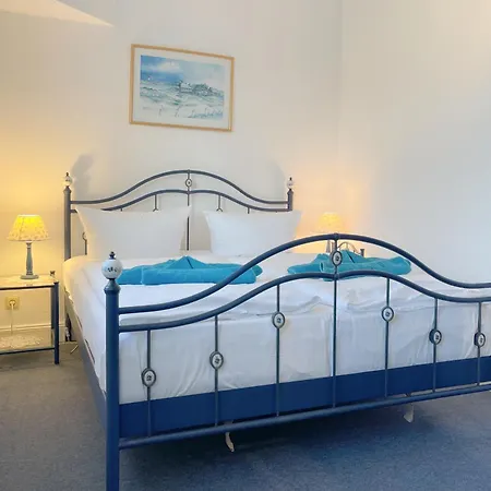 Blau-weiss Goethestrasse 1 1